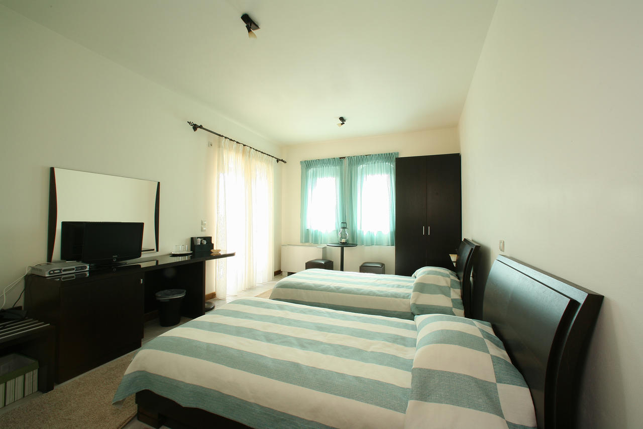 Arhontiko Parnona Hotel Karyes Ngoại thất bức ảnh